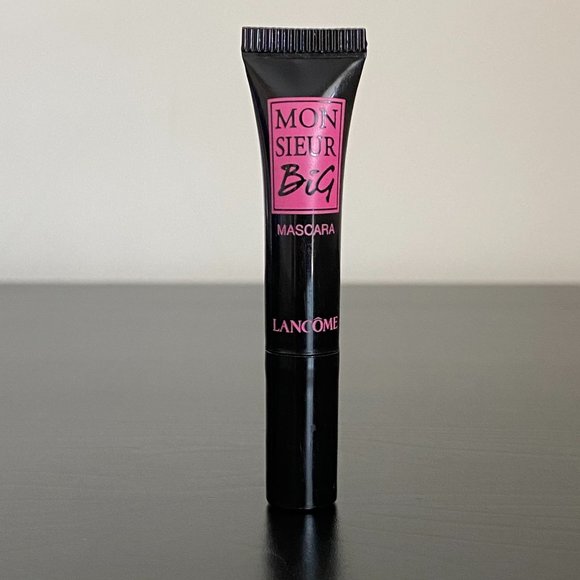 Lancome Monsieur Big mini mascara in Black - Picture 2 of 14